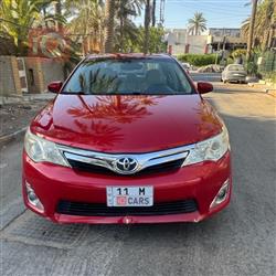 تۆیۆتا کامری